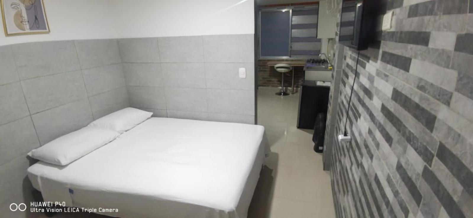 Edificio Niza80 Ibague, Acceso Digital Cerca Parque Deportivo Hotel Exterior photo